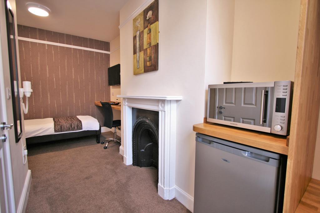 Central Hotel Cheltenham By Roomsbooked Εξωτερικό φωτογραφία